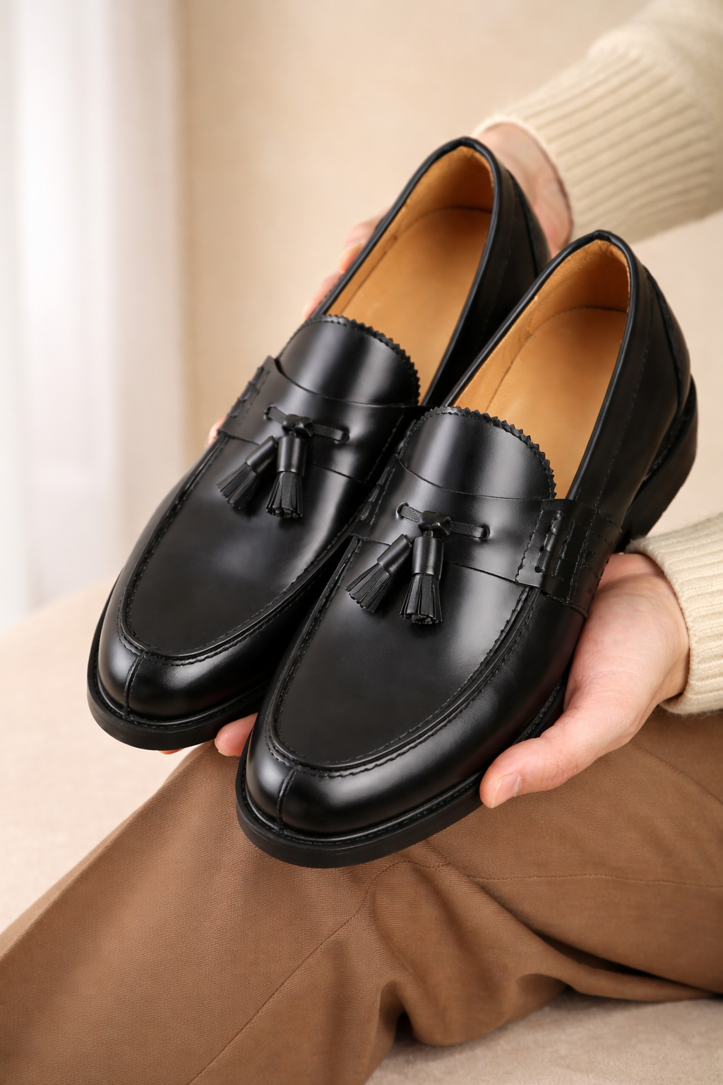Men’s Elegant Leather Loafers in Genuine Calfskin – Classic Tassel Dress Shoes